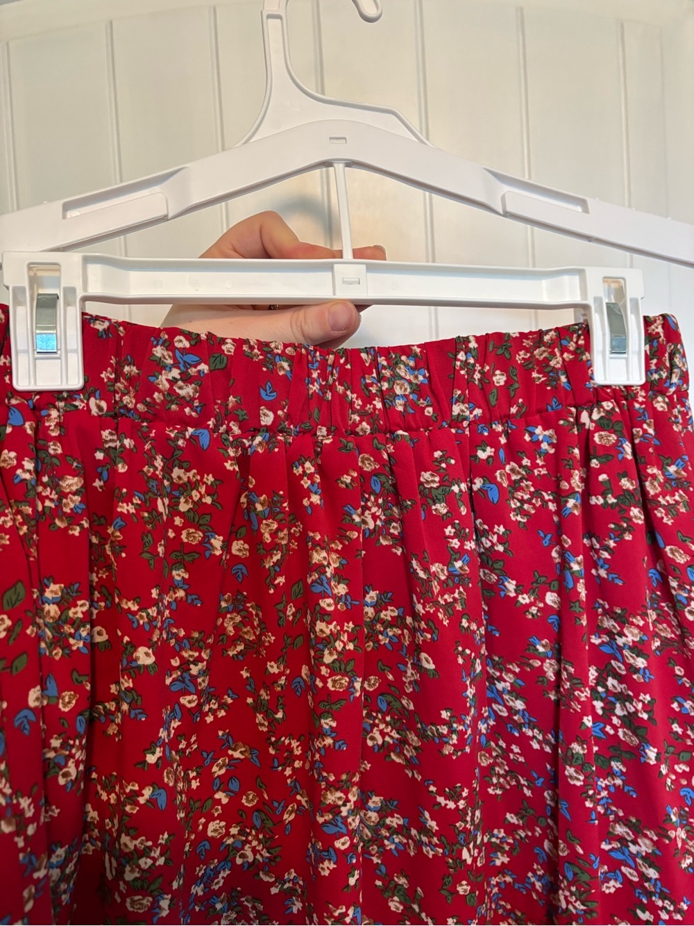 Amazon Red Floral High-Low Ruffle Skirt - Picture 7 of 8